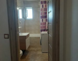 Apartament cochet, 3 camere, baie cu geam, parcare subterana