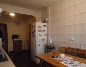 Apartment 3 rooms for sale in Cluj-napoca, zone Manastur