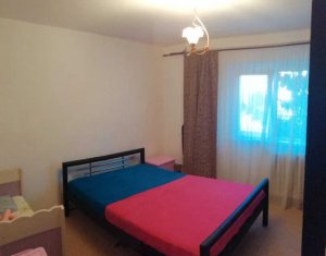 Appartement 4 chambres à vendre dans Cluj-napoca, zone Manastur