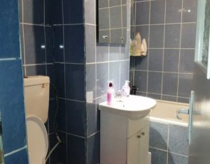 TOP oferta! Apartament 4 camere, decomandat, 80mp, 2 bai, strada Izlazului