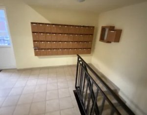 Apartament 3 camere decomandat, cu 2 balcoane, 58 mp, parter, Baciu