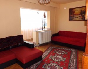 Vanzare apartament 3 camere decomandat, 2 bai, etaj 3, garaj, Kaufland Marasti