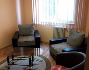 Apartament 3 camere, zona strazii Bucegi, Manastur, pret avantajos