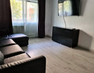 Appartement 4 chambres à vendre dans Cluj-napoca, zone Marasti