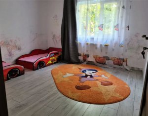 Appartement 4 chambres à vendre dans Cluj-napoca, zone Marasti