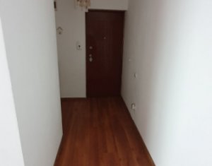 Apartment 2 rooms for sale in Floresti