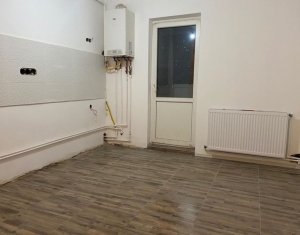 Vanzare apartament cu 2 camere, zona strazii Primaverii, decomandat