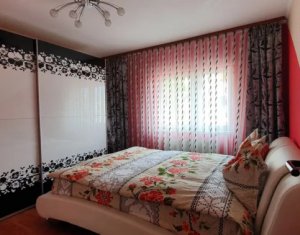 Apartament cu 4 camere, zona Marasti