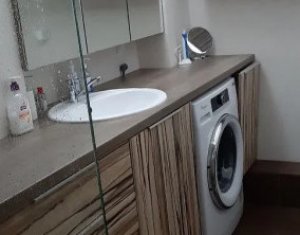 Appartement 3 chambres à vendre dans Cluj-napoca, zone Manastur