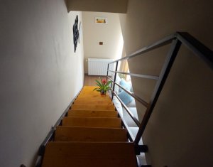 Appartement 4 chambres à vendre dans Floresti