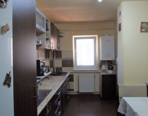 Appartement 3 chambres à vendre dans Cluj-napoca, zone Manastur