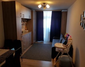 Apartament 2 camere, etaj intermediar, zona Auchan