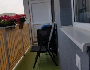 Apartament 2 camere, etaj intermediar, zona Auchan