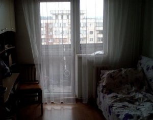 Apartament 4 camere, 2 bai, 3 balcoane, etaj intermediar, zona Calea Manastur