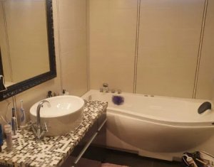 Appartement 3 chambres à vendre dans Cluj-napoca, zone Manastur