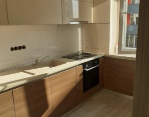 Apartament 3 camere decomandat,  finisat, 70 mp, Baciu