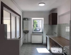  Apartamente 3 camere, 2 bai, balcon, in Manastur, zona centrala a cartierului