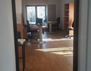 Appartement 4 chambres à vendre dans Cluj-napoca, zone Marasti