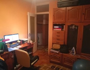 Apartament 3 camere, decomandat, 65 mp, parter, parcare, Zorilor, zona Viilor