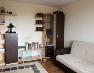 Apartament cochet, cu centrala proprie si AC, Gheorgheni, loc de parcare