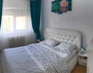 Appartement 4 chambres à vendre dans Cluj-napoca, zone Manastur