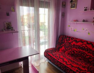 Apartament semidecomandat cu 3 camere, 56mp, in cartierul Zorilor