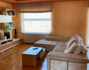 Appartement 3 chambres à vendre dans Cluj-napoca, zone Andrei Muresanu