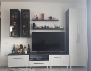 Apartment 3 rooms for sale in Floresti