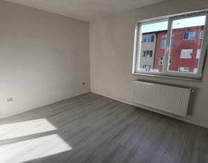 Appartement 3 chambres à vendre dans Floresti