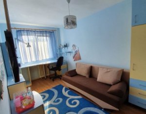 Apartament cu 3 camere decomandate, 67 mp, zona BIG