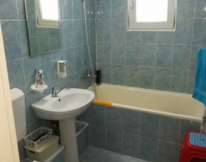 Apartment 4 rooms for sale in Cluj-napoca, zone Intre Lacuri