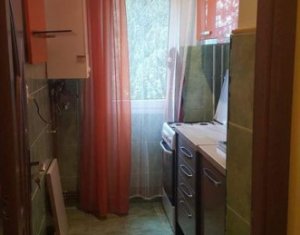 Apartament 3 camere, etaj 3 din 4, recent finisat, Est, in Manastur, zona Big