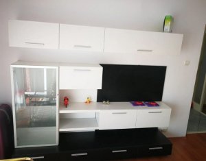 Apartament 3 camere, decomandat, 67 mp, 2 bai, 2 balcoane, etaj 2 din 4 Manastur