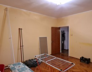 Apartment 4 rooms for sale in Cluj-napoca, zone Centru