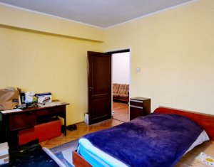 Apartment 4 rooms for sale in Cluj-napoca, zone Centru