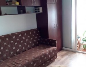 Apartament cu 3 camere, zona McDonald's Manastur