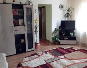 Apartament cu 3 camere, zona McDonald's Manastur