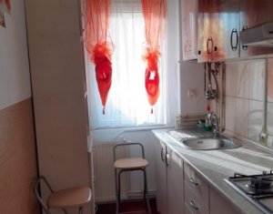 Apartament cu 3 camere, zona McDonald's Manastur