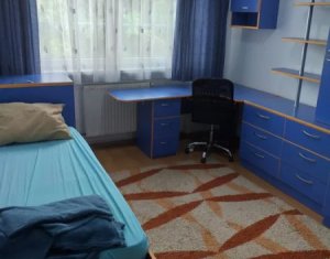 Appartement 4 chambres à vendre dans Cluj-napoca, zone Marasti