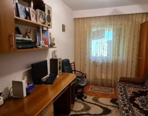 Apartament 3 camere, 64 mp, decomandat, etaj 3 din 8, balcon, Marasti