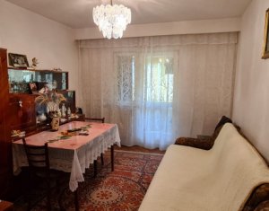 Apartament 3 camere, 64 mp, decomandat, etaj 3 din 8, balcon, Marasti