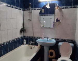 Apartament 3 camere, 64 mp, decomandat, etaj 3 din 8, balcon, Marasti