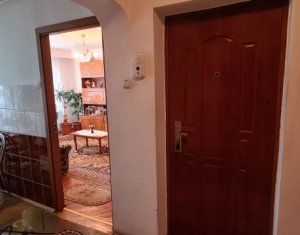 Apartament 3 camere, 64 mp, decomandat, etaj 3 din 8, balcon, Marasti