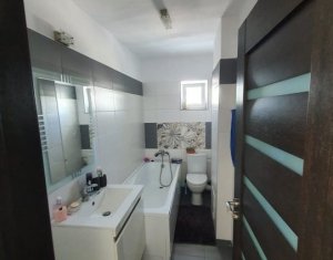 Apartament 3 camere, 60 mp, loc parcare, cartierul Manastur, strada Primaverii