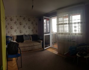 Appartement 4 chambres à vendre dans Cluj-napoca, zone Manastur