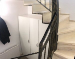 Appartement 4 chambres à vendre dans Floresti