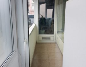 Apartament deosebit cu 3 camere decomandate, 66 mp, cartierul Marasti