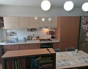 Appartement 4 chambres à vendre dans Cluj-napoca, zone Gheorgheni