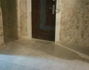 OCAZIE! Apartament cu 3 camere, 2 bai, DECOMANDAT, Manastur