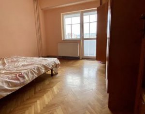 Apartment 3 rooms for sale in Cluj-napoca, zone Manastur